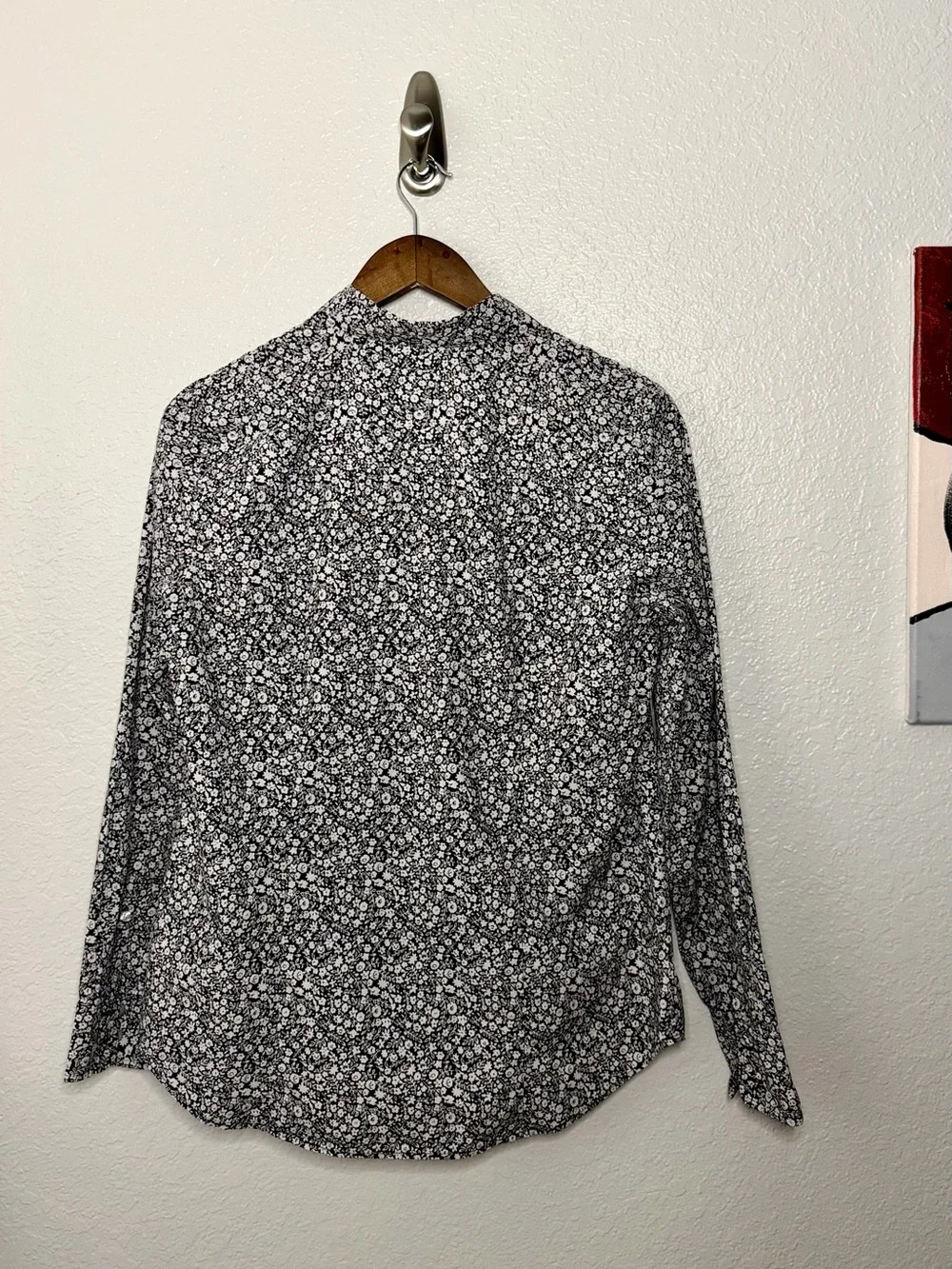 J.Crew Black White Ditsy Floral Button Down Shirt Medium